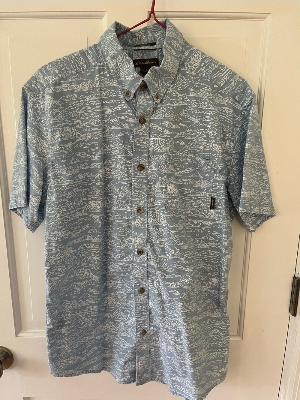 🌟Eddie Bauer Light Blue Print Short Sleeve Button Down Size Medium
